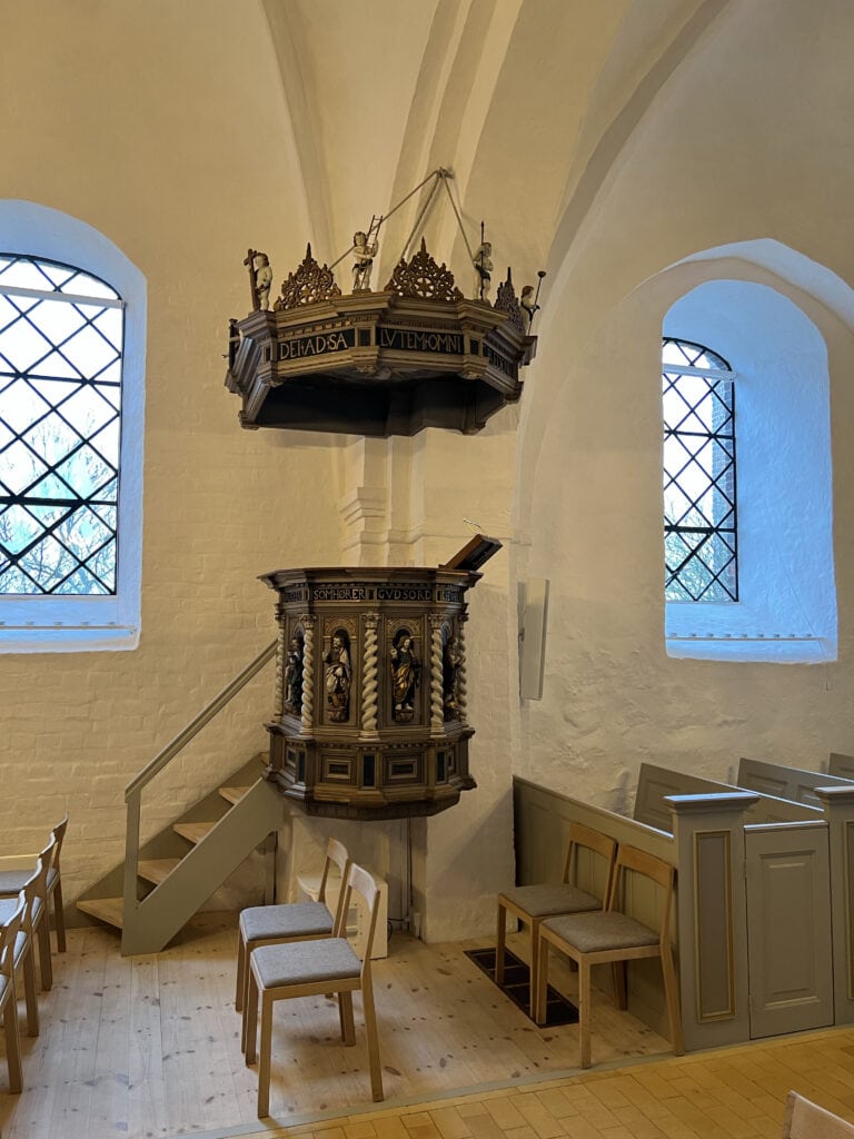 hornslet_kirke_16