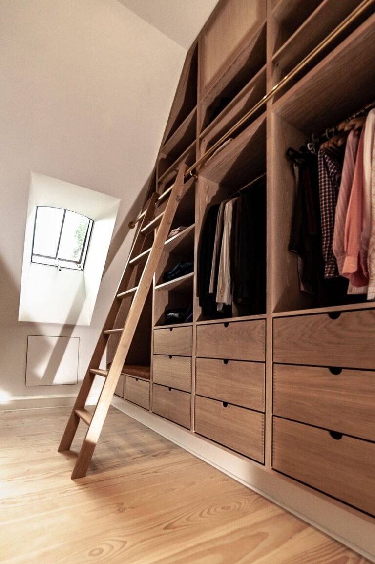 walk_in_closet_3